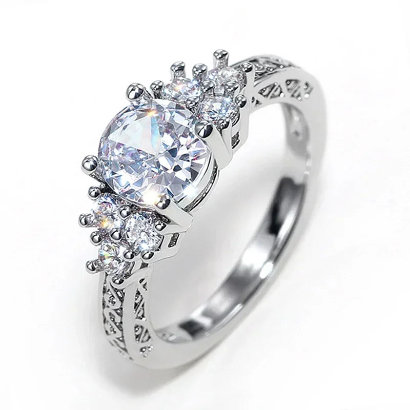 Trendy Women Wedding Rings with Brilliant Cubic Zirconia Crystal Temperament Female Accessories for Party Fashion Jewelry