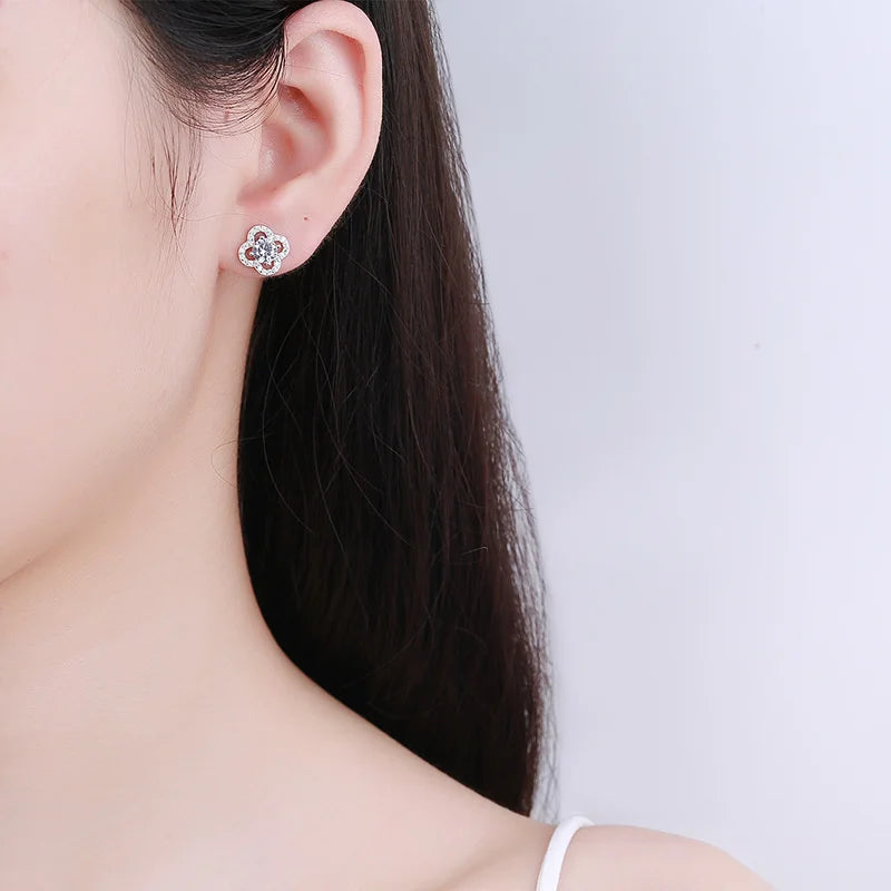 JOIAS HOME Silver 925 Classic Moissanite Clover Earrings for Women's Fashion, Simple and Elegant Gift for Wife and Girlfriend