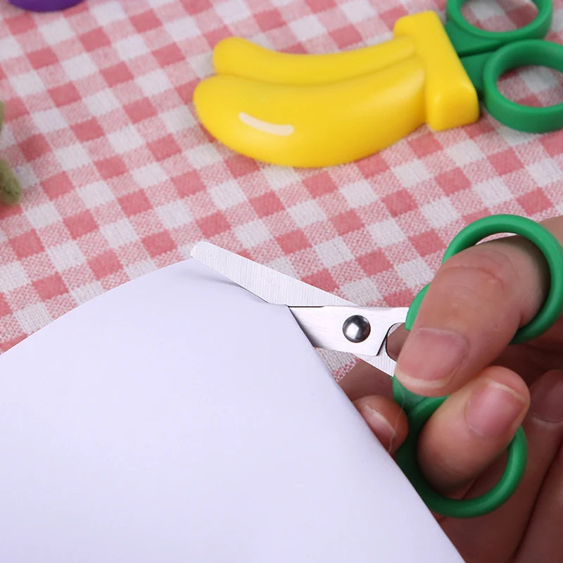 Fniiva 1Pc Children Scissors Fruit Shaped Safety Scissors for Children's DIY Handmade Craft Paper Cutting Tool