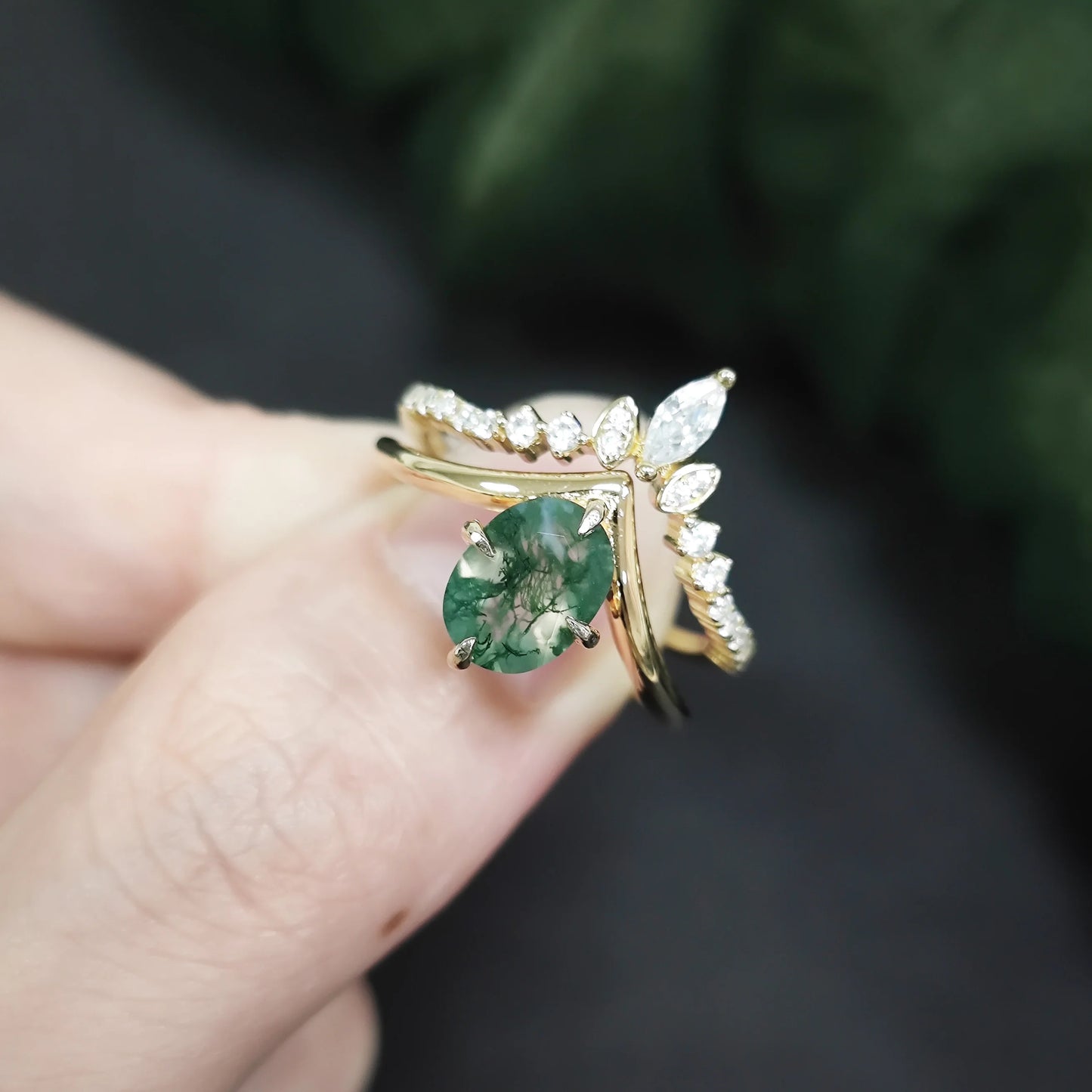 GEM'S BALLLET Unique Moss Agate V Shape Engagement Ring Set  Chevron Wedding Band 2pcs Bridal Ring Set in 925 Sterling Silver